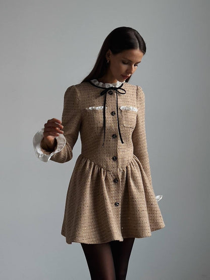Fırfır Detaylı Düğmeli Tüvit Mini Elbise