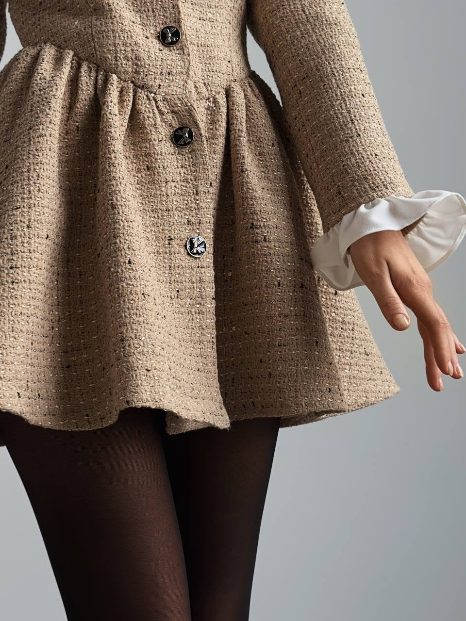 Fırfır Detaylı Düğmeli Tüvit Mini Elbise