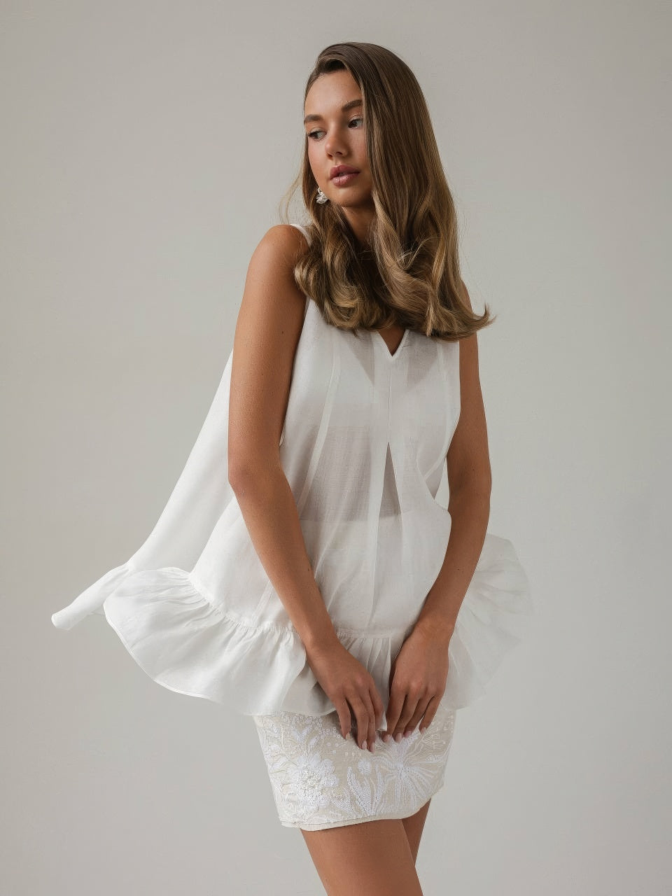 White Orchid Fırfırlı Üst