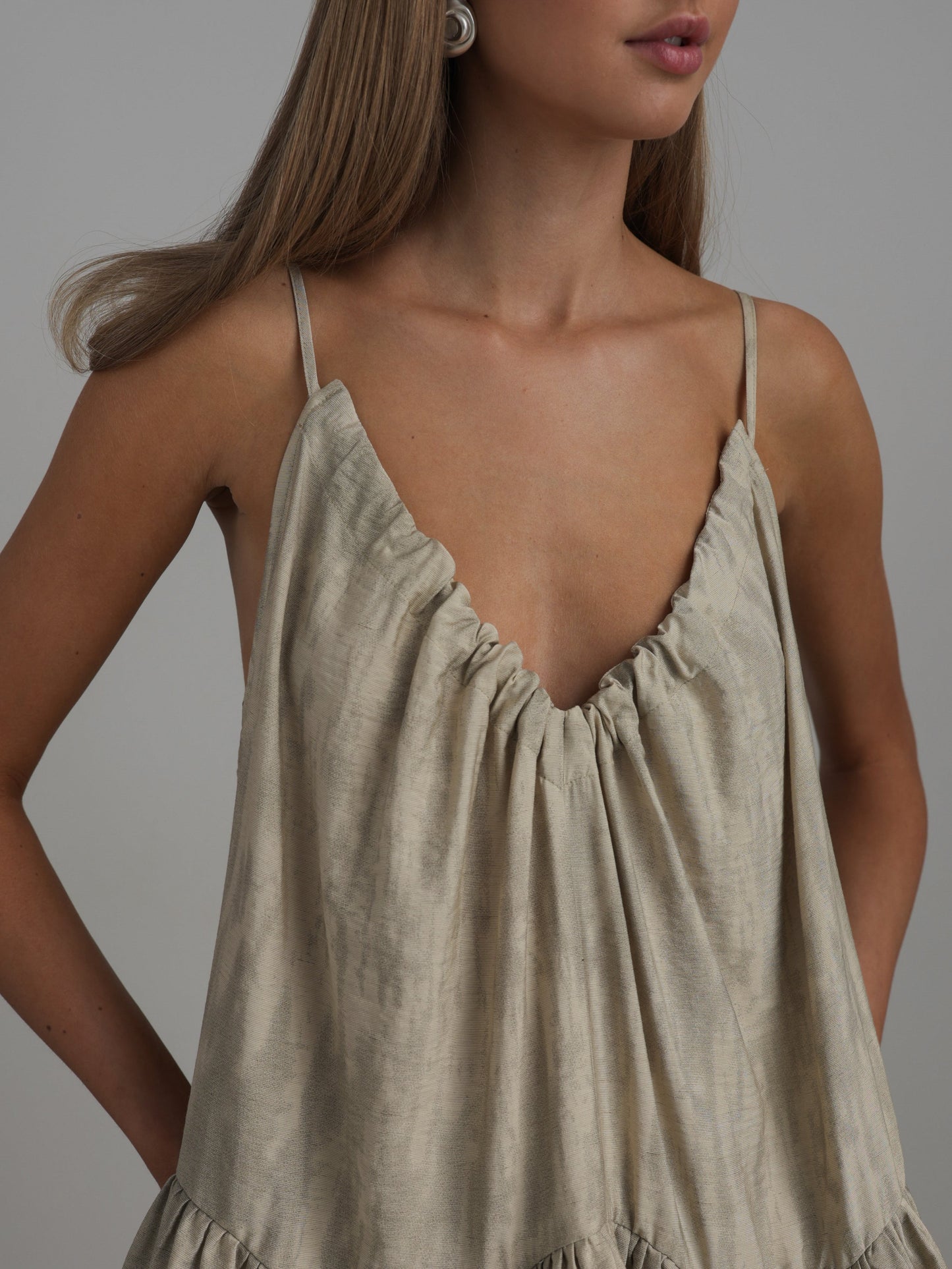 Whisper of Sand Üst