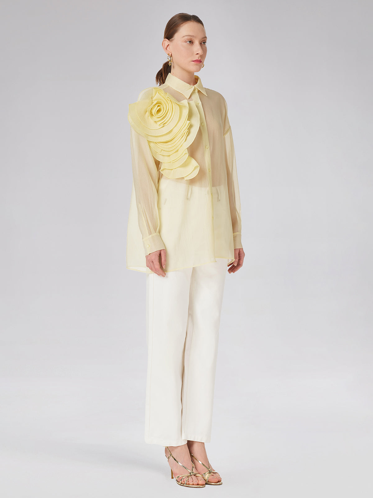 Şeffaf Üç Boyutlu Çiçekli Gömlek