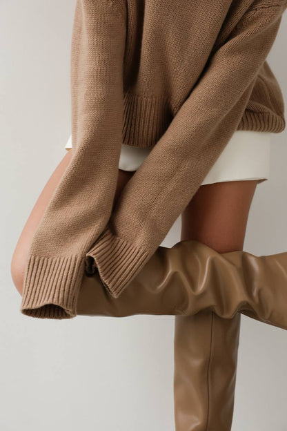 Oversize Yüksek Yaka Kazak