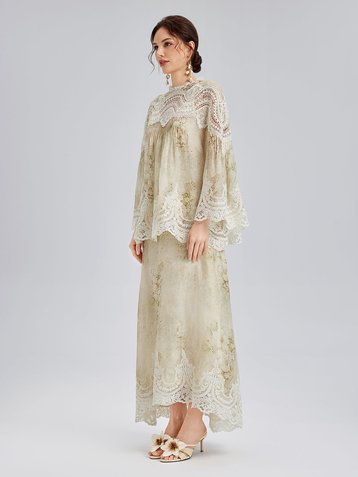 İpek-Keten Barok Dantel Bluz