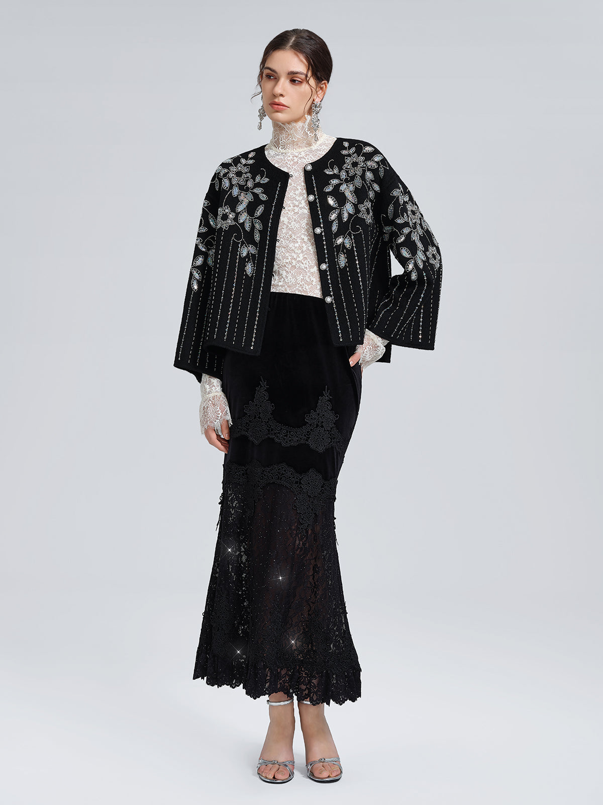 Pullu Dantelli Kadife Parçalı Balık Etek