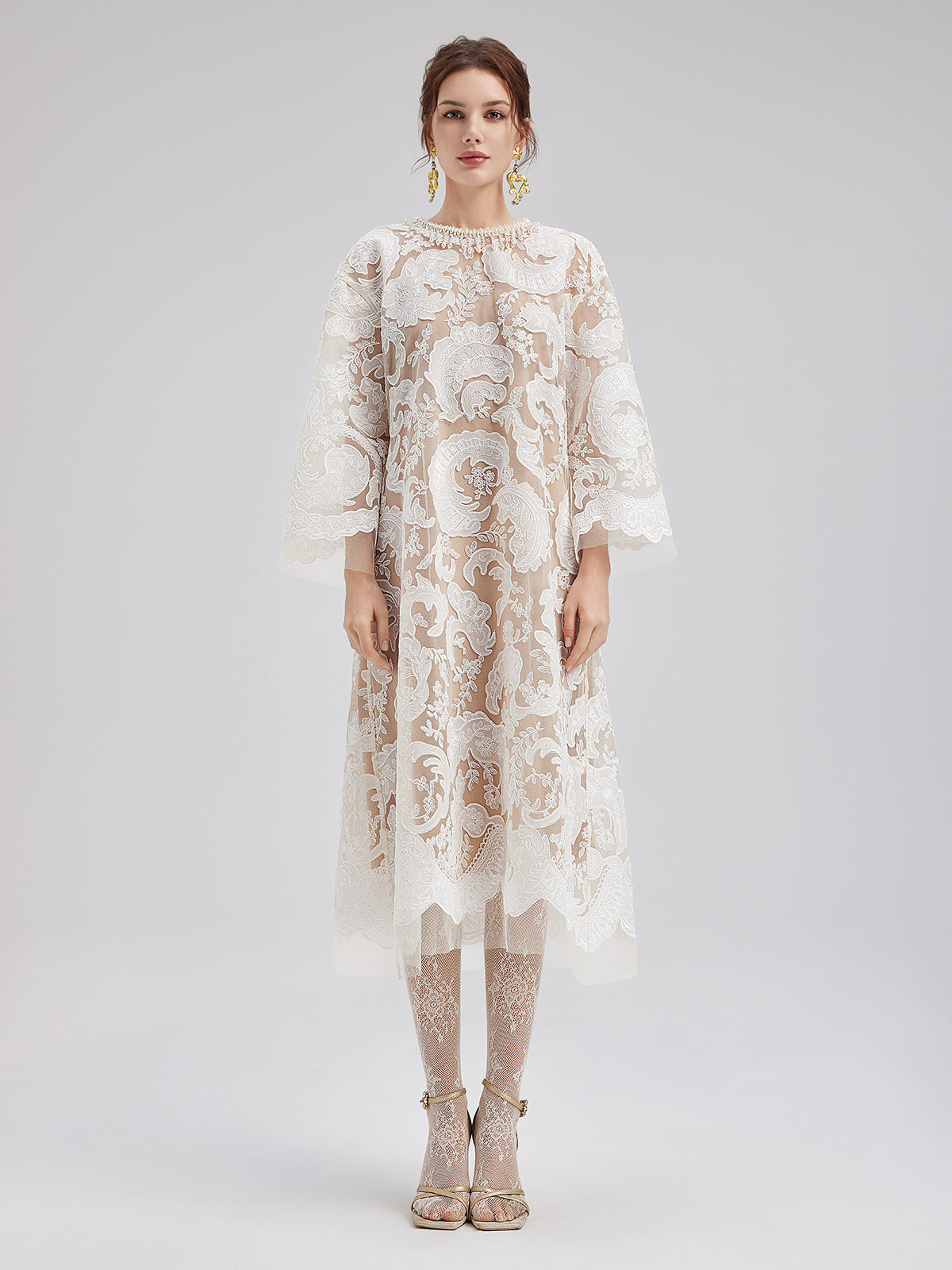 Özel Nakışlı Dantel Boncuklu Elbise