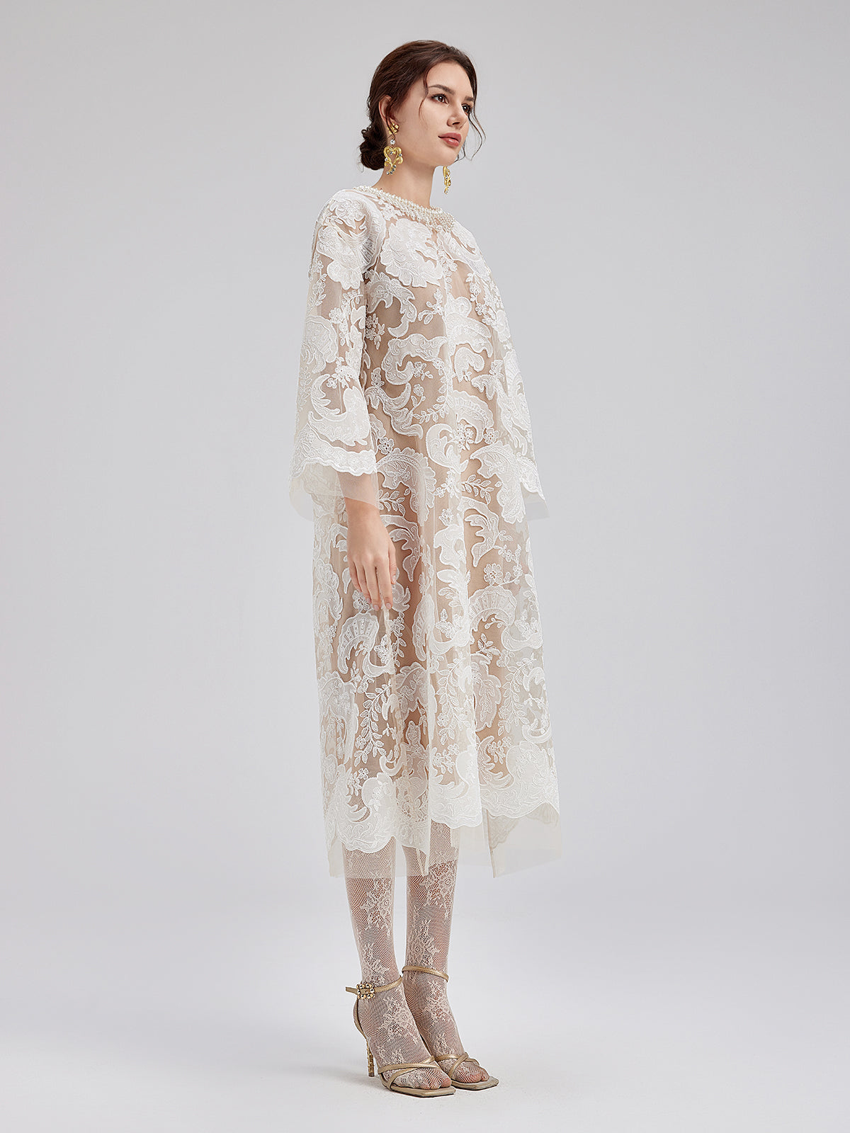 Özel Nakışlı Dantel Boncuklu Elbise