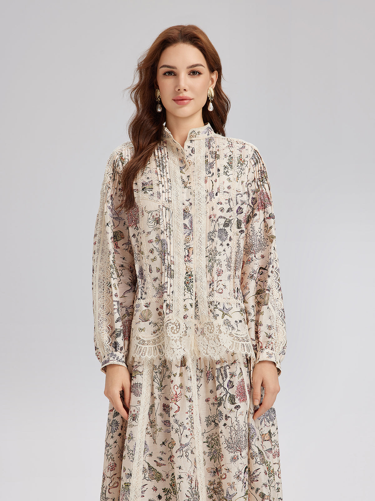 İpek-Keten Çiçekli Dantel Hakim Yaka Gömlek