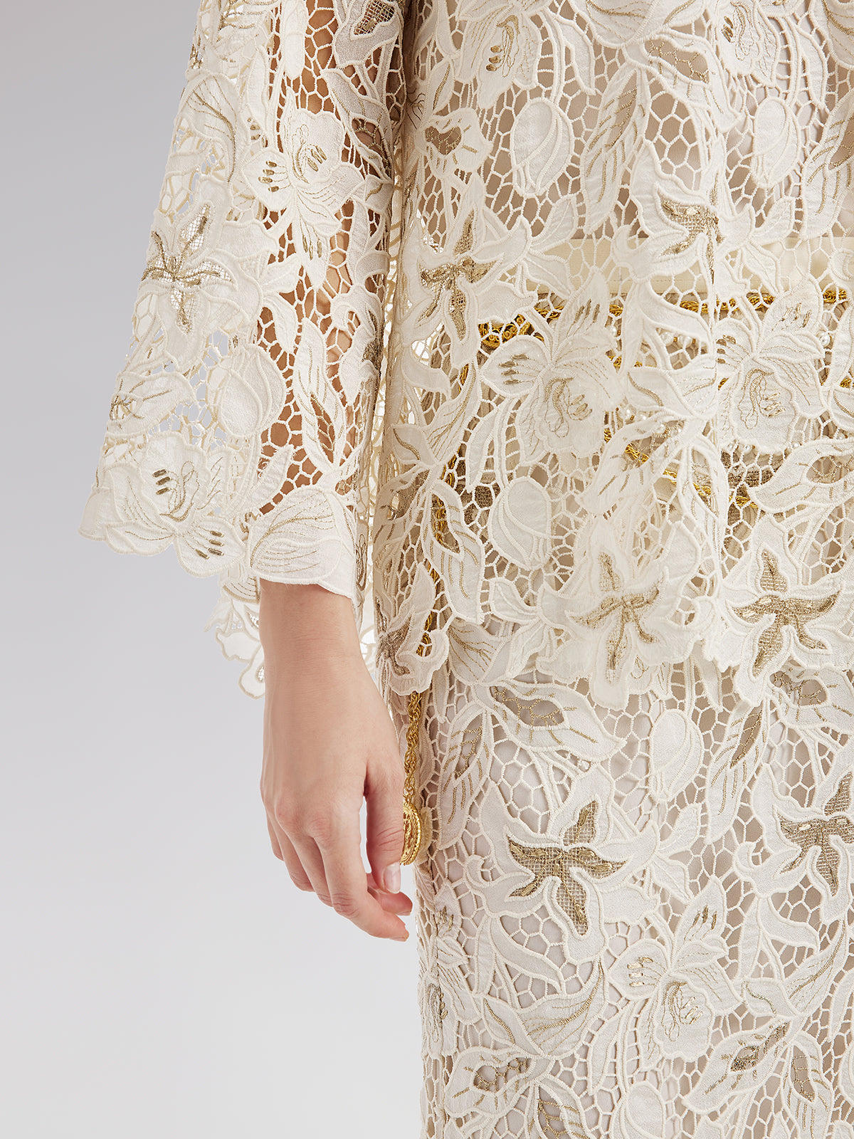 Dokulu Dantel Boncuklu Bluz