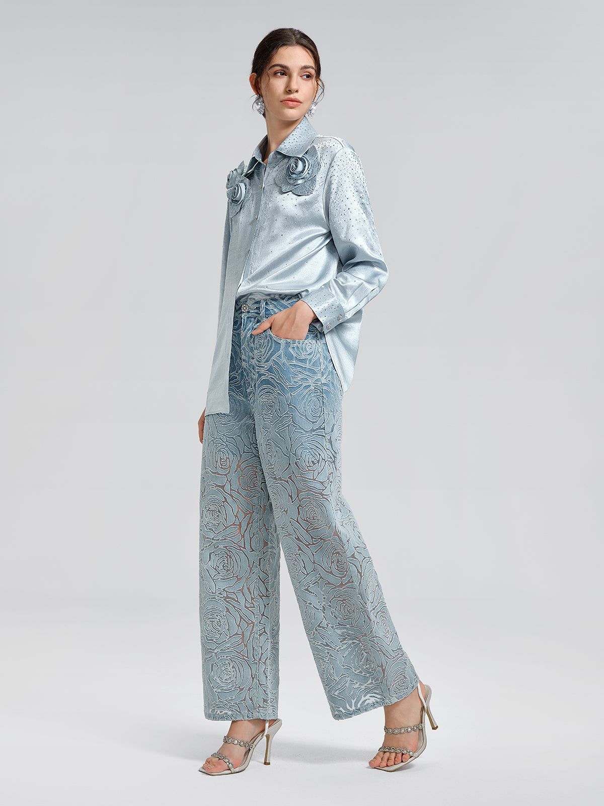 Saten Taşlı 3 Boyutlu Çiçekli Gömlek