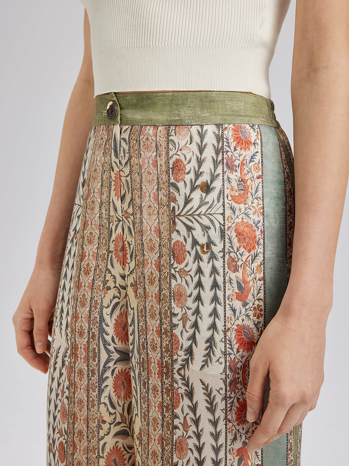 Bitki Desenli Dantel Kenarlı Yazlık Pantolon