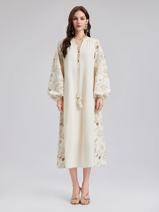 İşlemeli Tatil Elbisesi