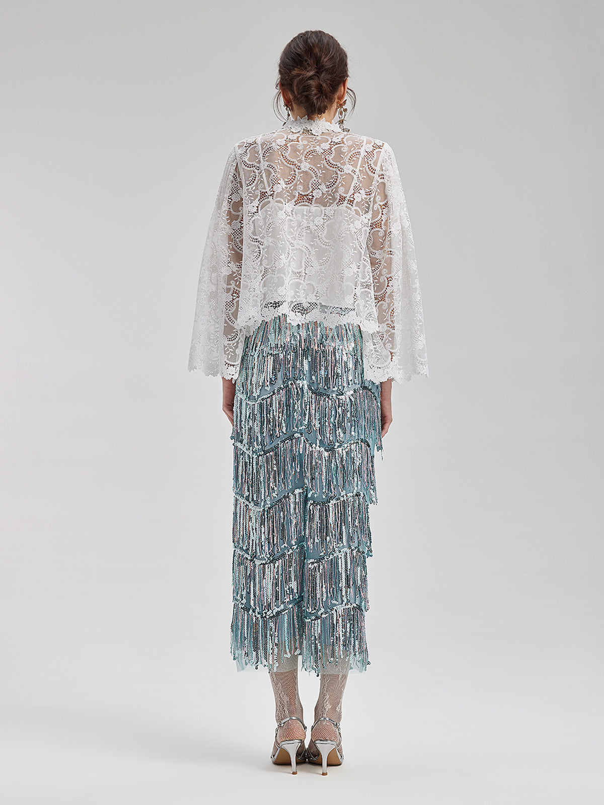 Klasik Dantel Nakışlı İspanyol Kol Bluz