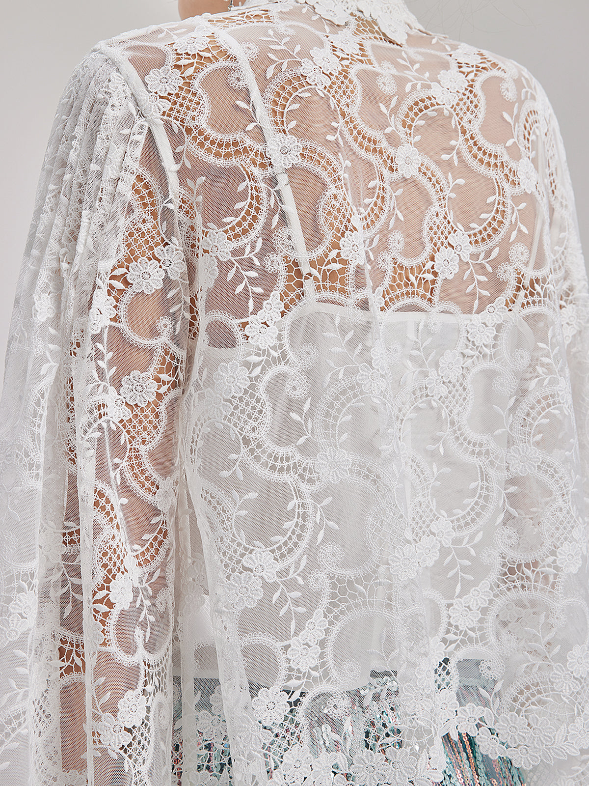 Klasik Dantel Nakışlı İspanyol Kol Bluz