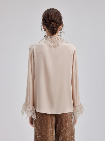İpek Dantel Yakalı Gömlek