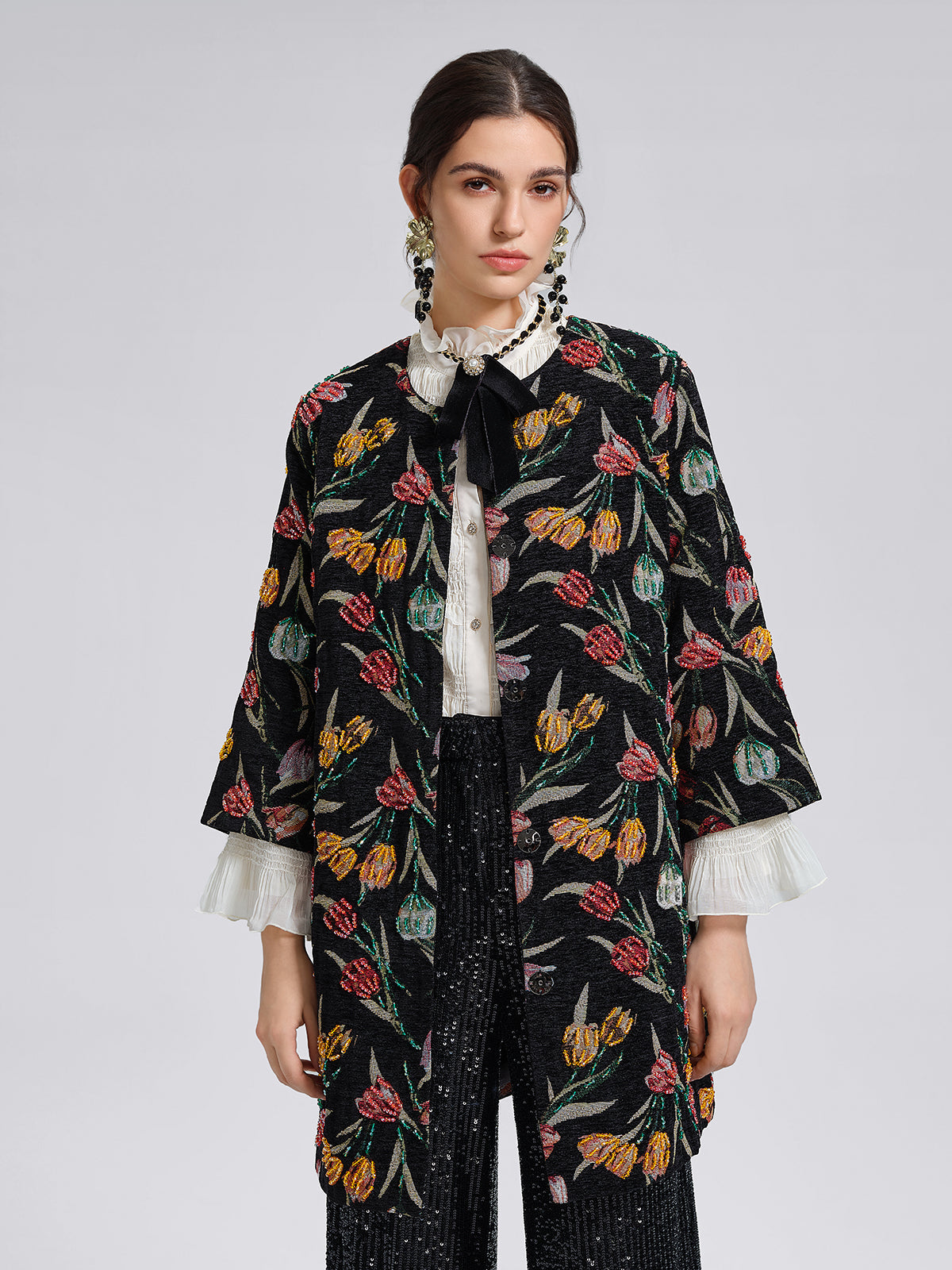 3 Boyutlu El İşlemeli Gösterişli Ceket