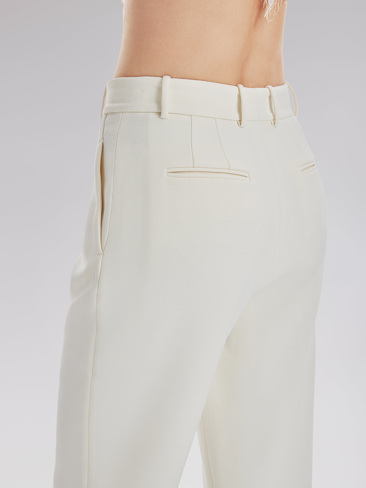 Yüksek Bel Tüy Detaylı Pantolon