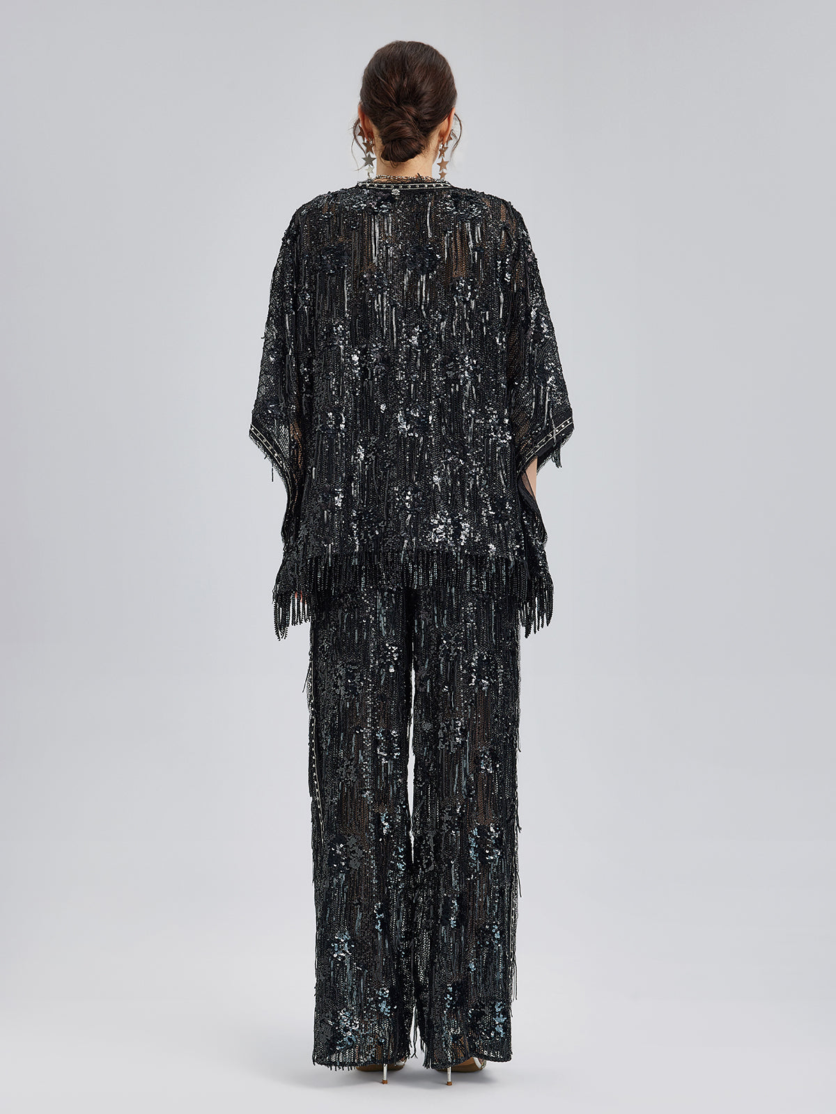 Özel Tasarım Pullu Püsküllü Rock Pelerin