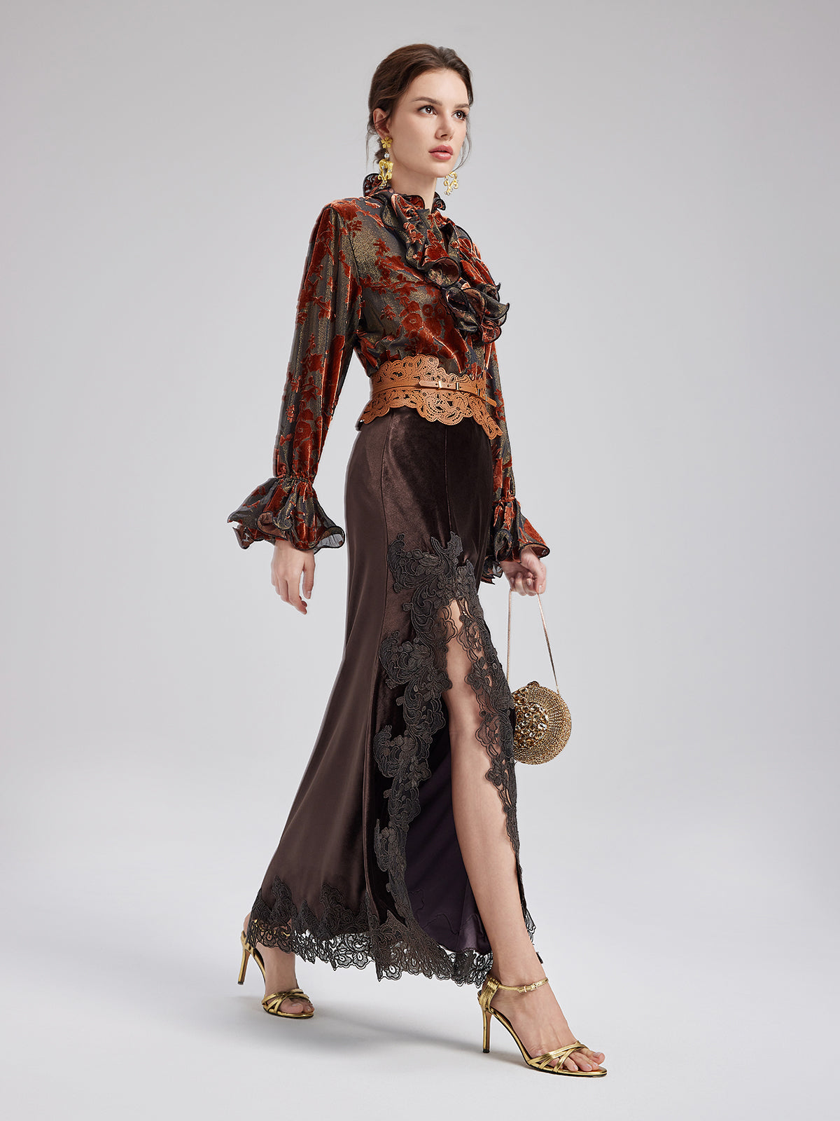 Parlak İpek Yakma Kadife Bluz