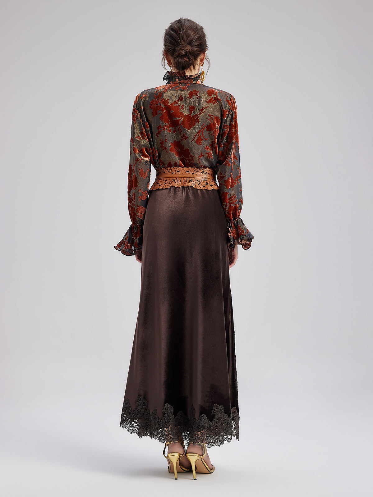 Parlak İpek Yakma Kadife Bluz