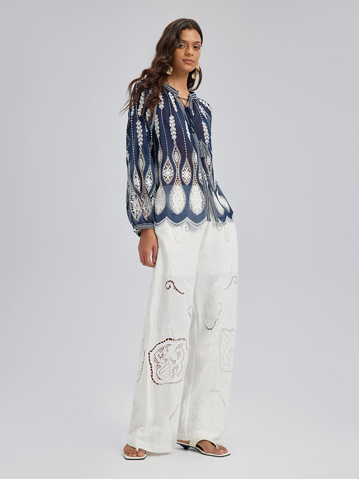 Keten Nakışlı Delikli Tatil Pantolonu