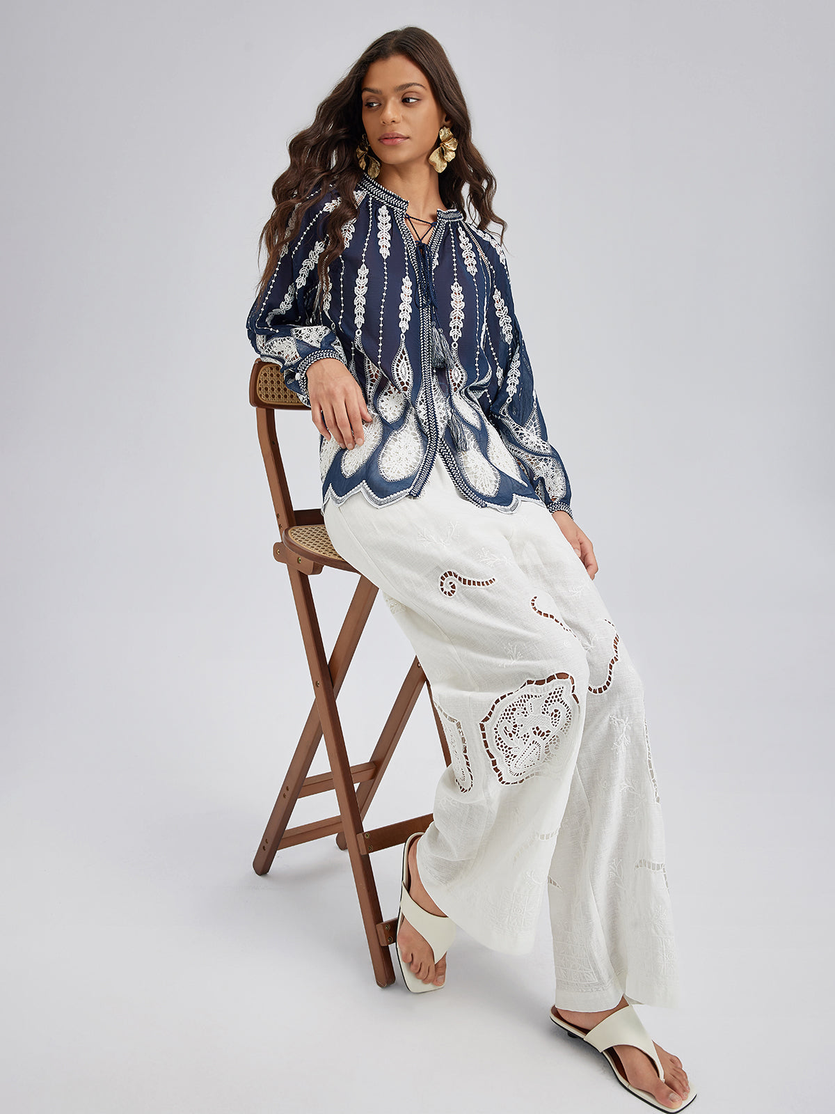 Keten Nakışlı Delikli Tatil Pantolonu