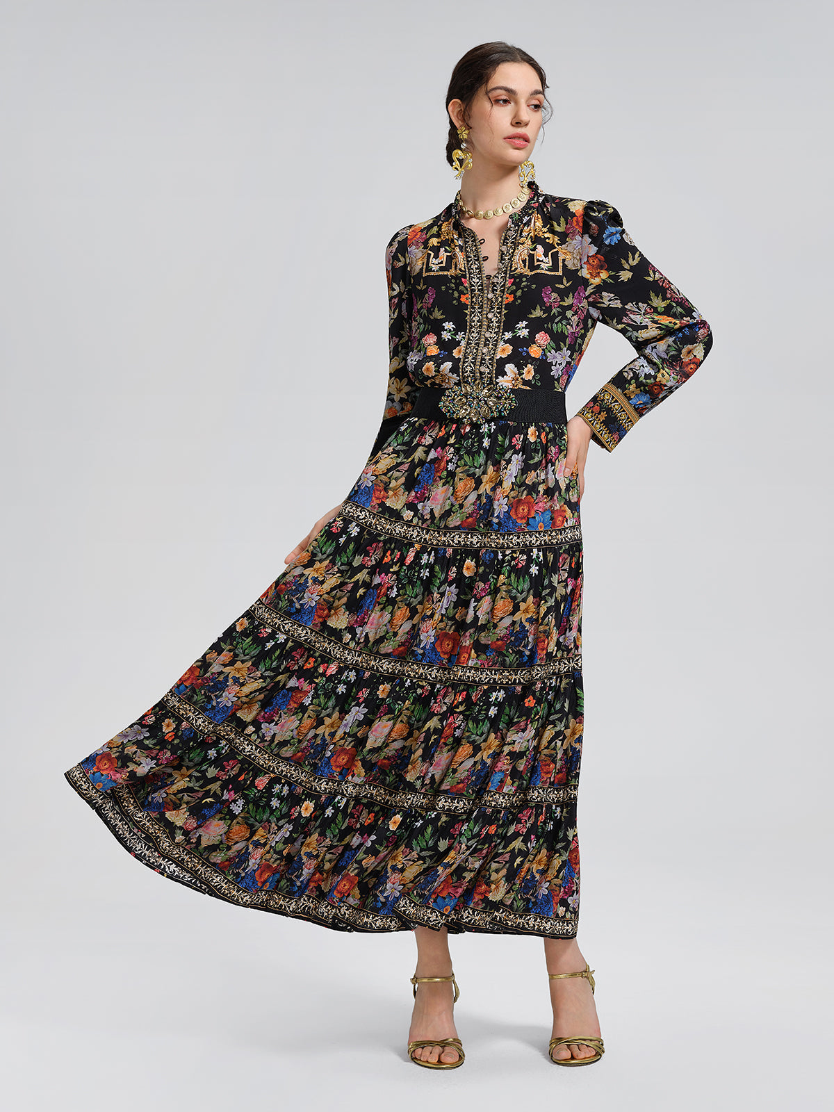 %100 İpek Çiçekli Taşlı Bluz