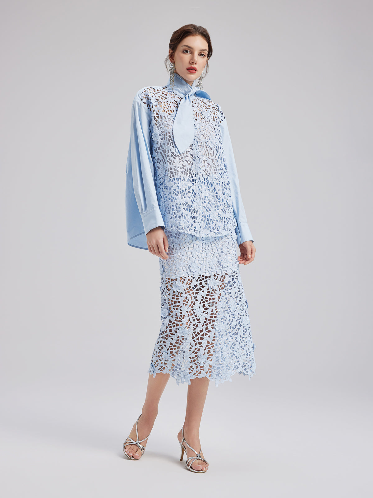 Şık Günlük Pullu Detaylı Bluz (İç Askılısı Dahil)