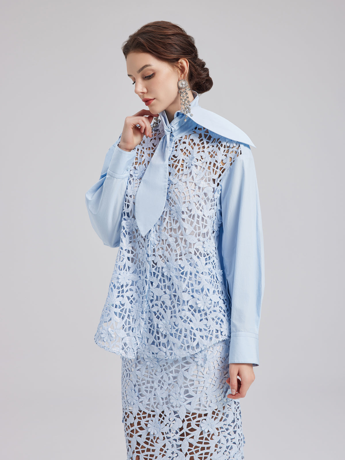 Şık Günlük Pullu Detaylı Bluz (İç Askılısı Dahil)