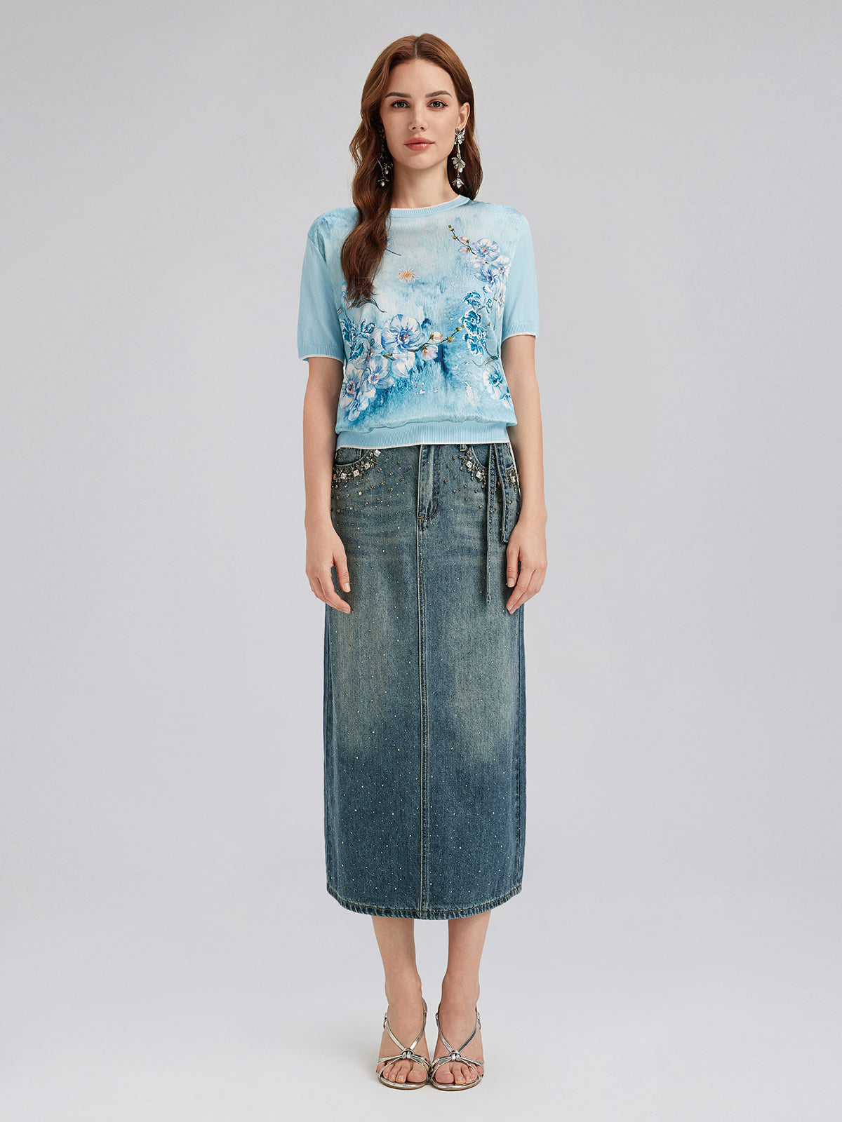 İpek Çiçekli Triko Bisiklet Yaka Tişört