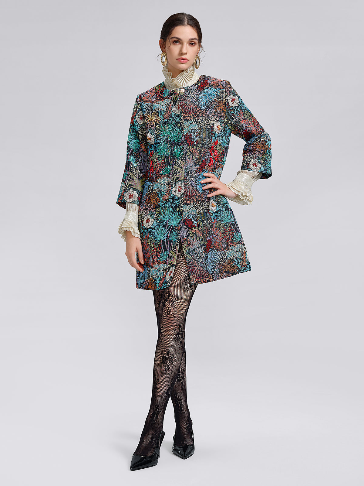 El Yapımı Çok Çiçekli Jakar Boncuklu Ceket