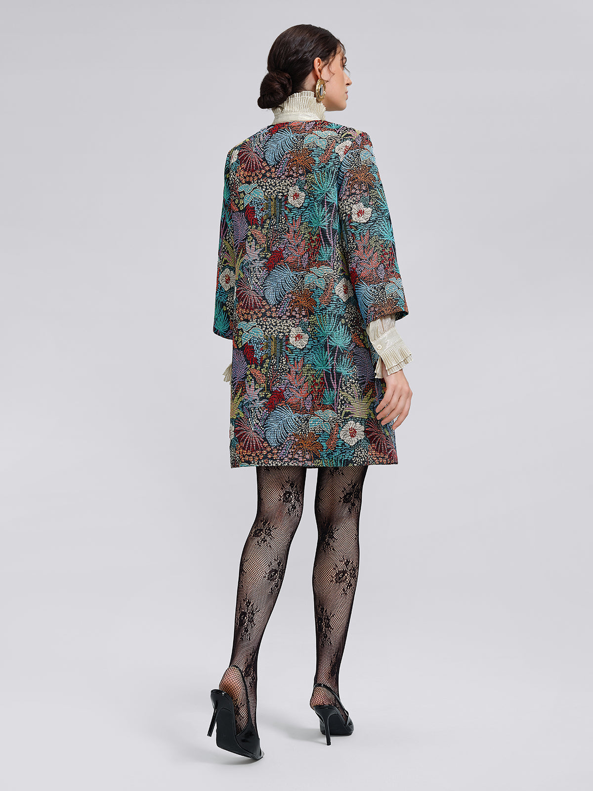 El Yapımı Çok Çiçekli Jakar Boncuklu Ceket