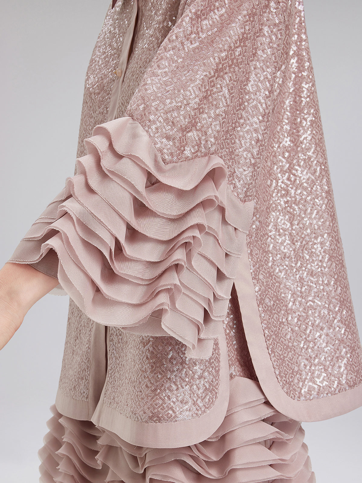 Lüks Fırfırlı Pullu Pileli Gömlek