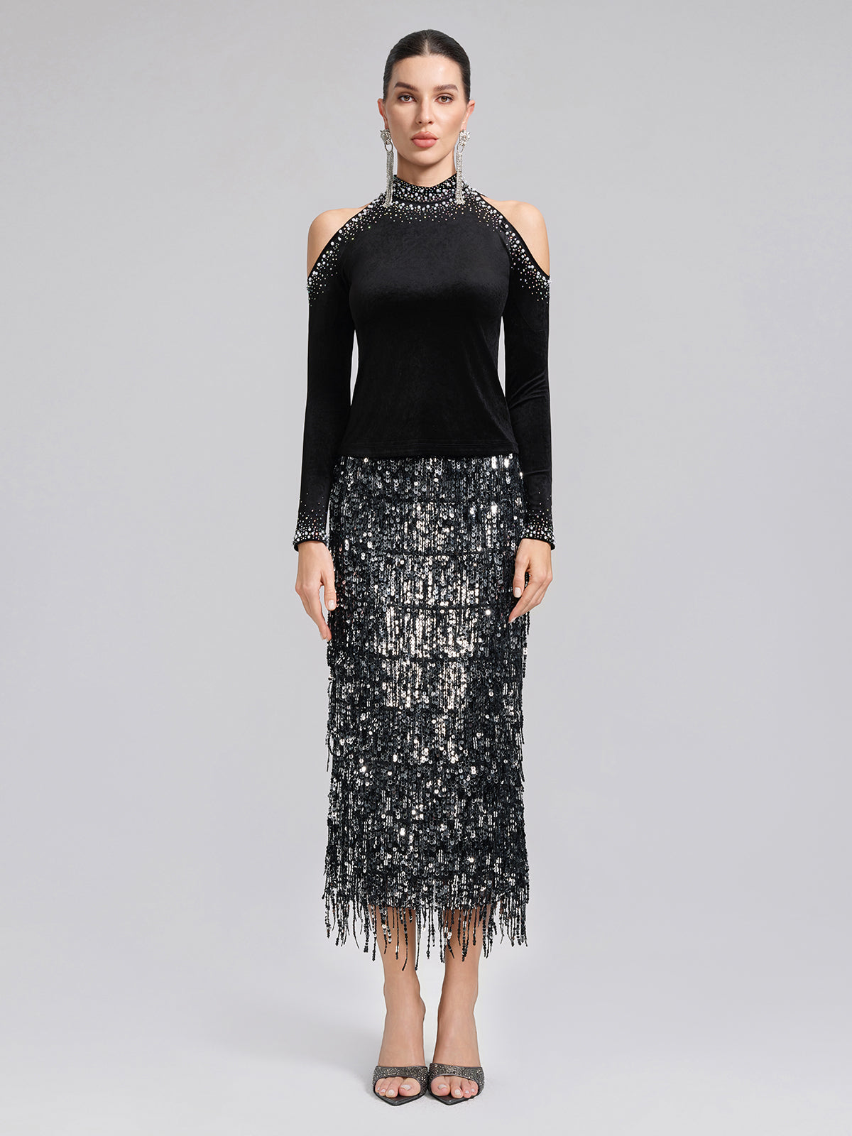 Kadife Omuz Dekolteli Boncuklu Taşlı Bluz