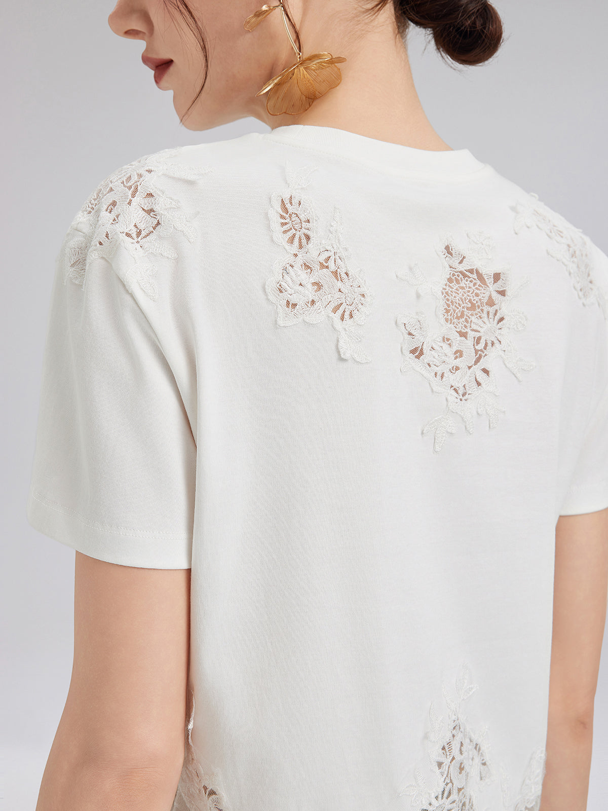 Moda Dantel Kenarlı Pamuklu Tişört