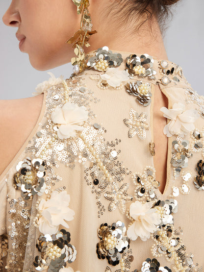 Pullu Çiçek Nakışlı Omuz Dekolteli Bluz