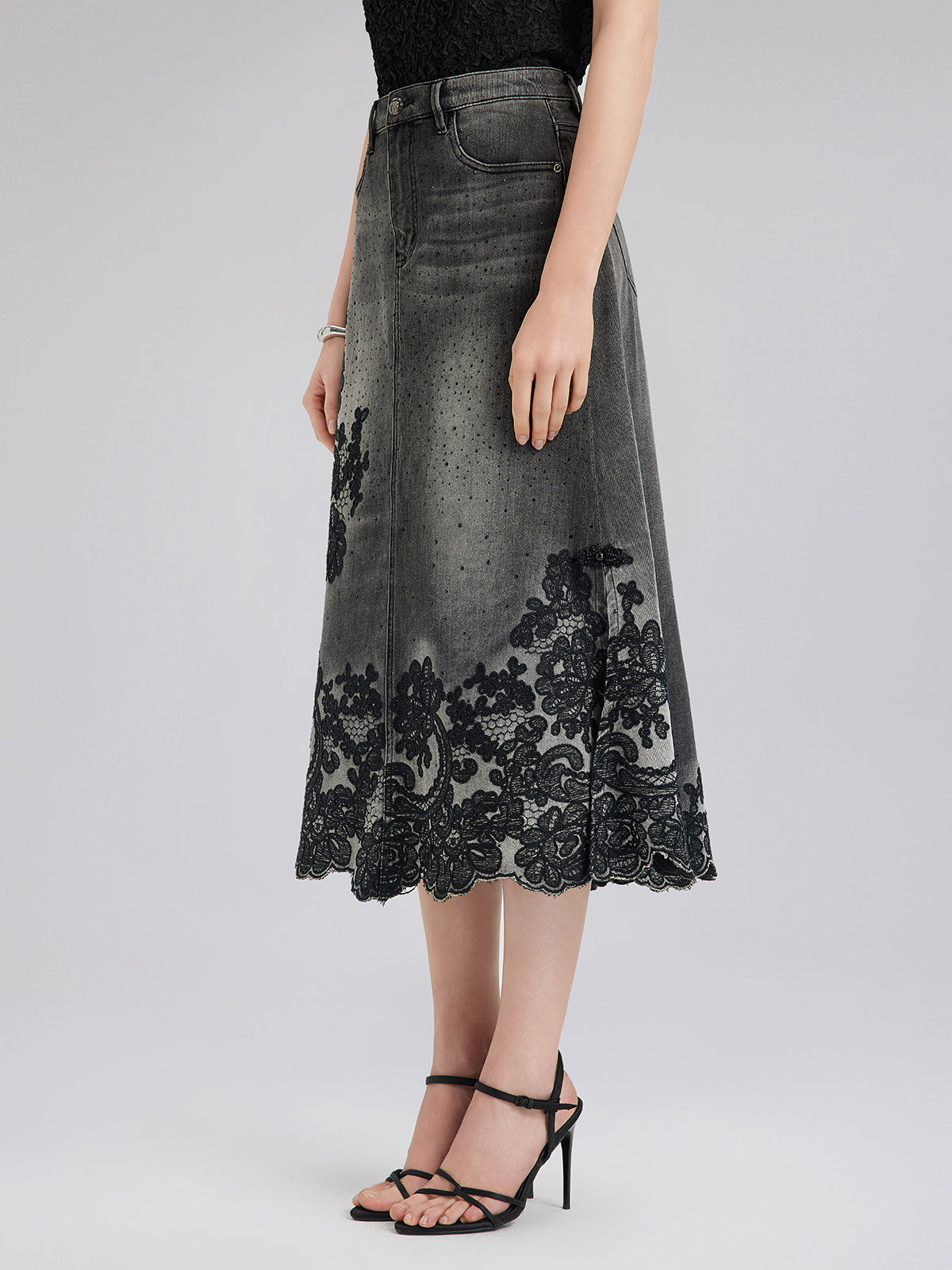 Yeni Nakışlı Taşlı Kot Etek