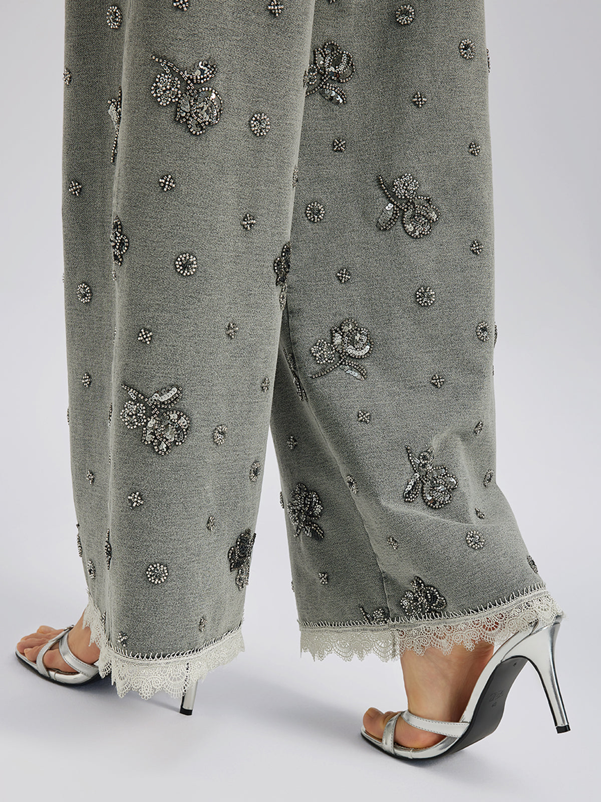 Parça Boyama Boncuklu Dantel Kenarlı Pantolon