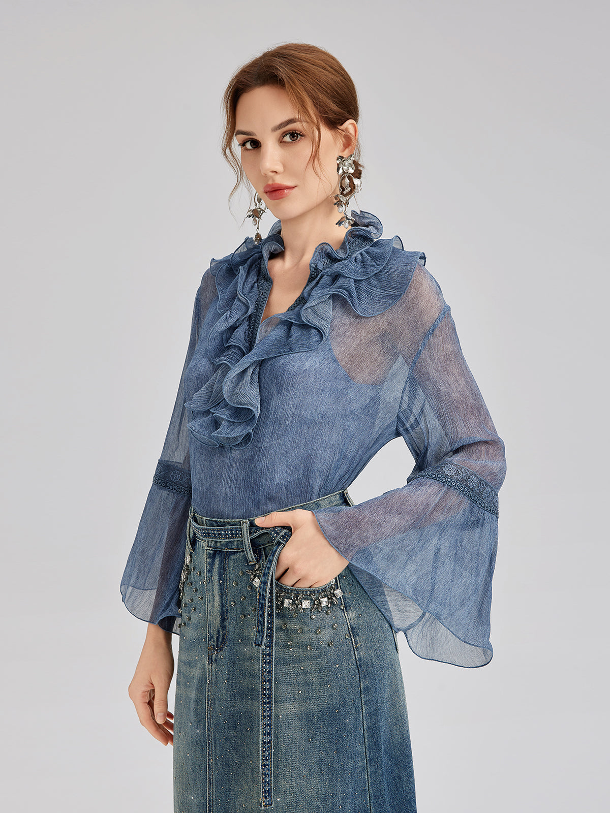 İpek Dantelli Fırfır Kenarlı Bluz (%100 İpek)