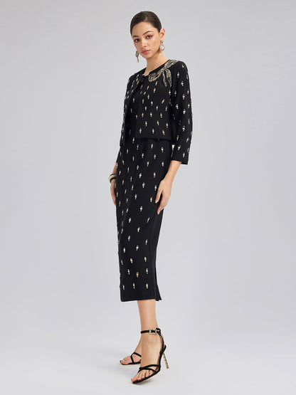 El İşlemeli Fiyonklu Ceket