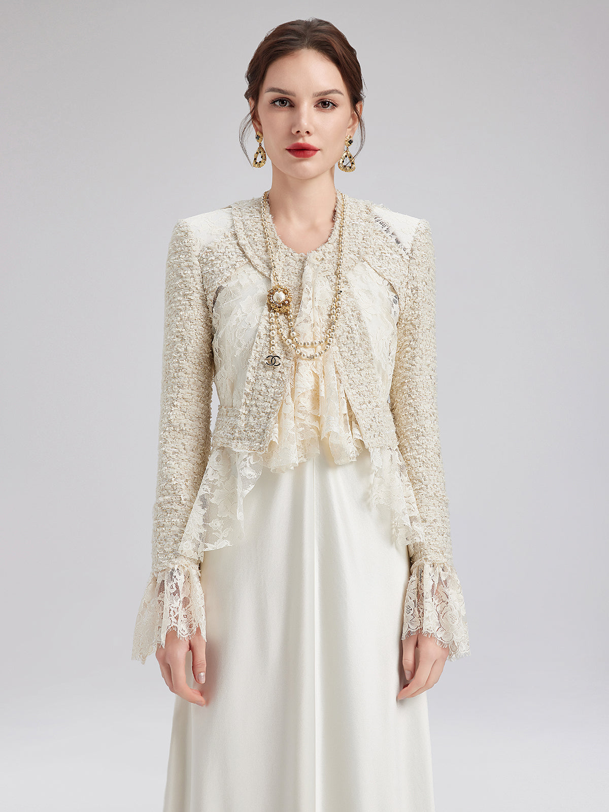 Fransız Dantel Tüvit Parçalı Ceket