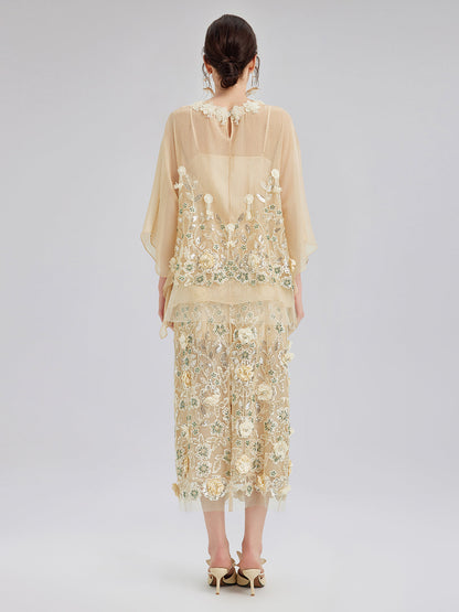 İşlemeli Çiçekli Pullu Şifon Bluz