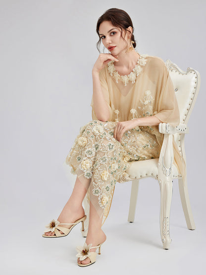 İşlemeli Çiçekli Pullu Şifon Bluz