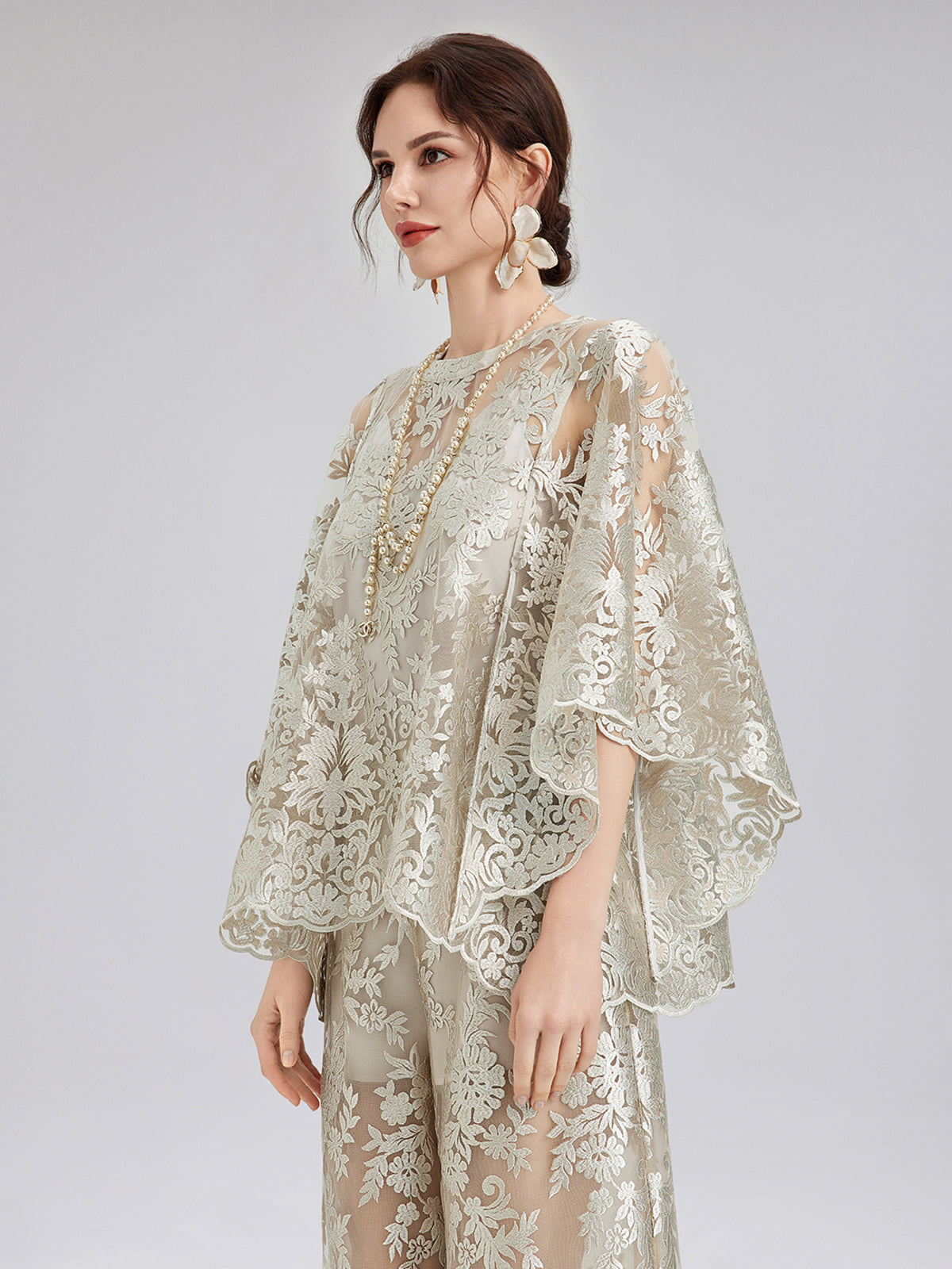 Vintage Nakışlı Rahat Bluz