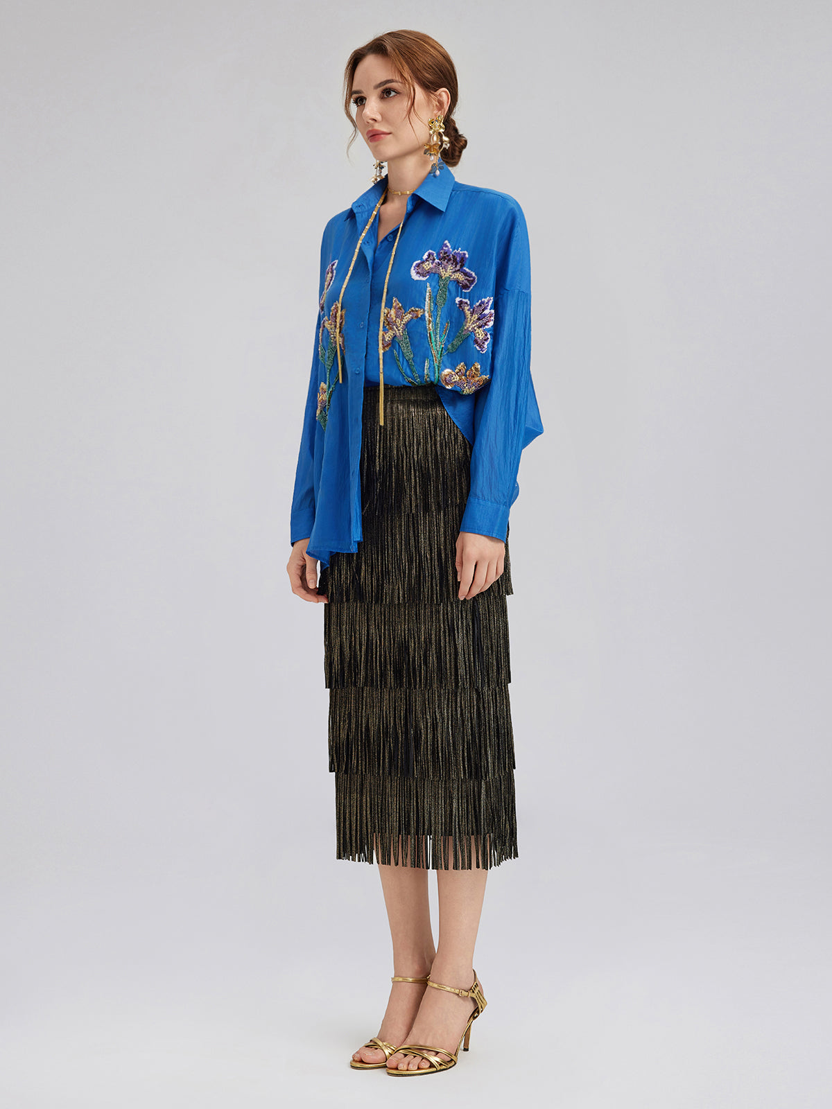 3 Boyutlu Çiçek Nakışlı Bol Gömlek