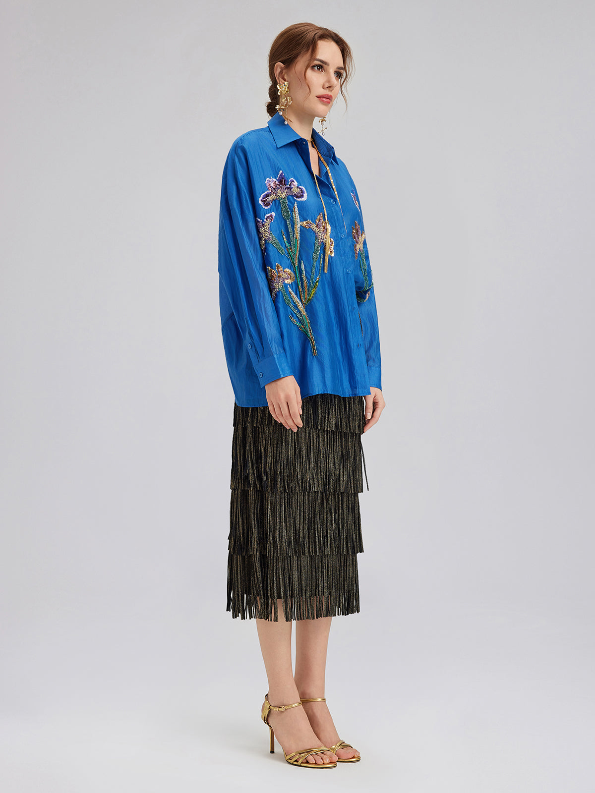 3 Boyutlu Çiçek Nakışlı Bol Gömlek