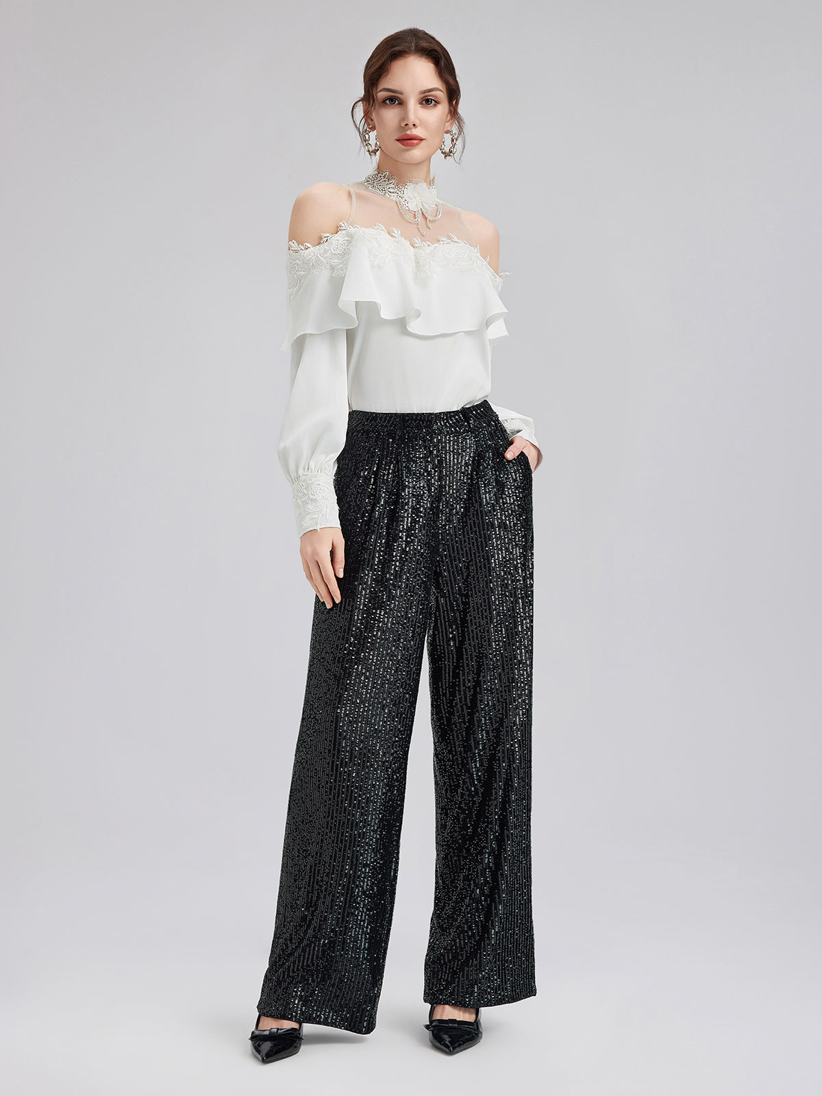 Omzu Açık Fırfırlı Dantel Tül Bluz