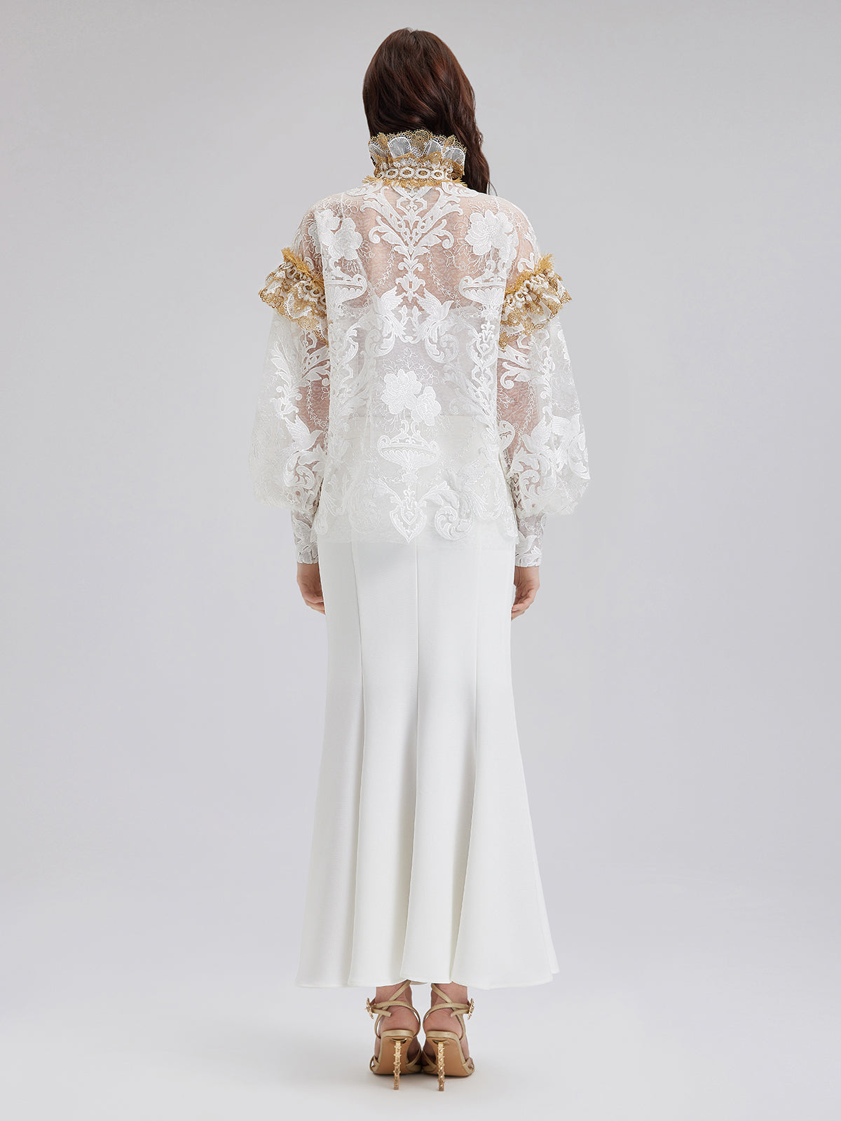 Barok Dantel Nakışlı Dik Yaka Bluz