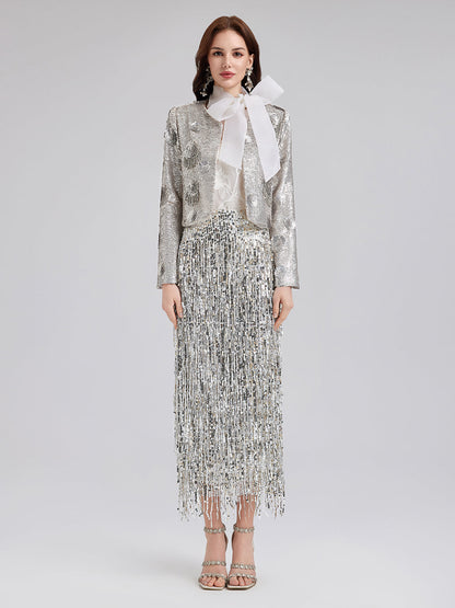 İşlemeli Pullu Kısa Kaban