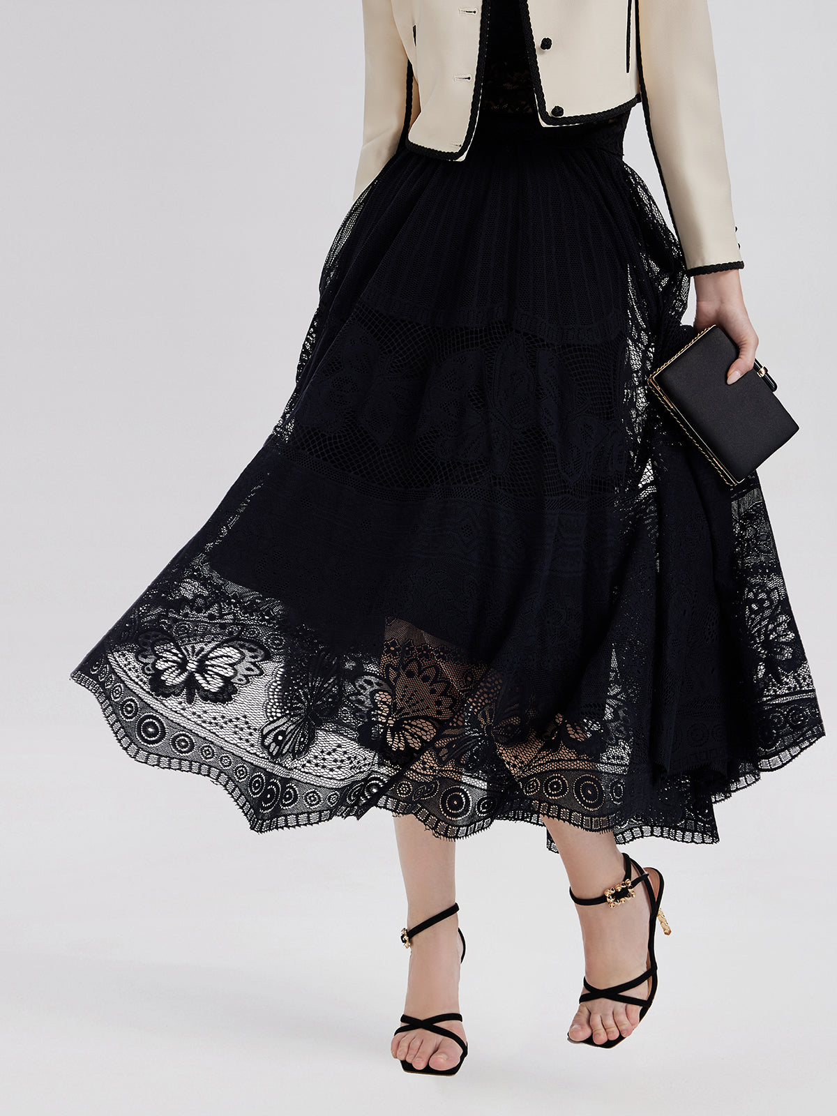 Muhteşem Dantel Nakışlı Volanlı Etek