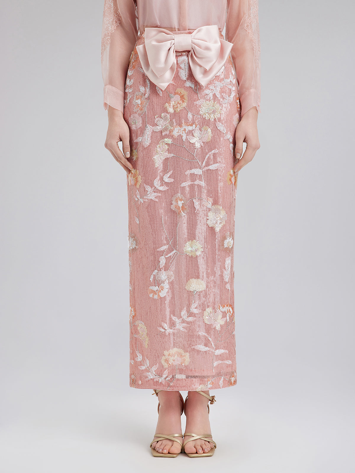 Çiçekli Pullu Fiyonklu Yırtmaçlı Etek